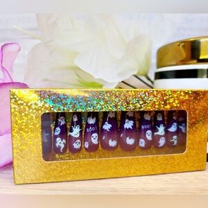 Nail Art & Co. : Press On Nails Purple Coffin 2